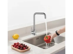 AICA Wasserhahn 360° Drehbare Wassersparende Silber Küchenarmatur Hochdruckfestes Design aus 304 Edelstahl Gefertigt Kaltes/Warmes Wasser