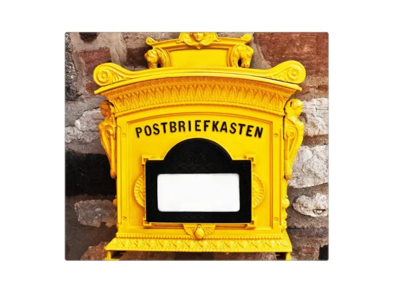 Banjado Herdabdeckplatte Glas 1 Teilig 60x52CM Schneidebrett Herdabdeckung Mit Motiv Historischer Postkasten