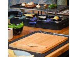 DuneDesign Raclettebrett mit Spachtel für 4 Personen 30 x 22 cm aus Bambus