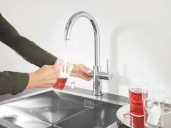 Grohe Einhand-Spültischbatterie und Boiler Red Duo Size-M Chrom