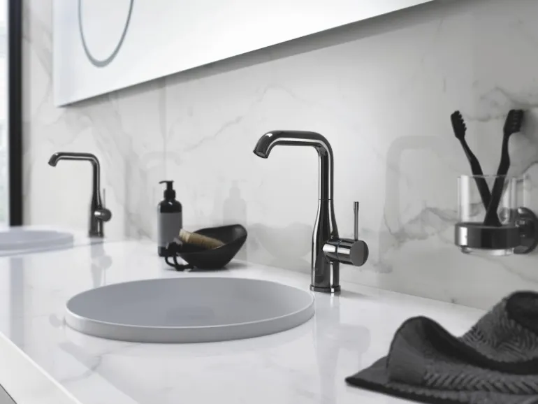 Grohe Einhand-Waschbeckenarmatur Essence L-Size Hard Graphite