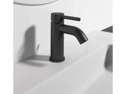 Ideal Standard Waschtischarmatur Ceraline mit Zugknopf-Ablaufgarnitur Silk Black