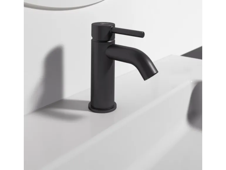 Ideal Standard Waschtischarmatur Ceraline ohne Ablaufgarnitur Silk Black