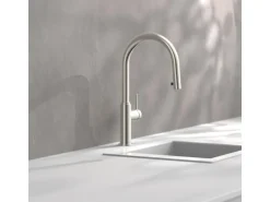 Schütte Spültischarmatur Blackpool mit herausziehbarer Haarbrause Edelstahloptik