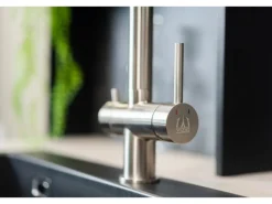 VIZIO 3 Wege Wasserhahn Küchenarmatur Edelstahl Massiv mit 360° Schwenkbarem Auslauf Abnehmbare 2 Strahl Handbrause Gebürstet   Gelb