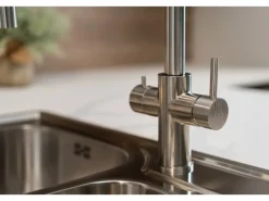 VIZIO 5 Wege Wasserhahn Küchenarmatur Edelstahl Massiv mit 360° Schwenkbarem Auslauf Abnehmbare 2 Strahl Handbrause Gebürstet   Gelb